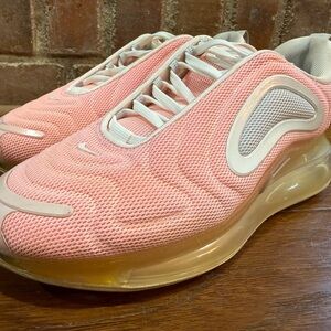 Nike Women's Pink Athletic Shoes